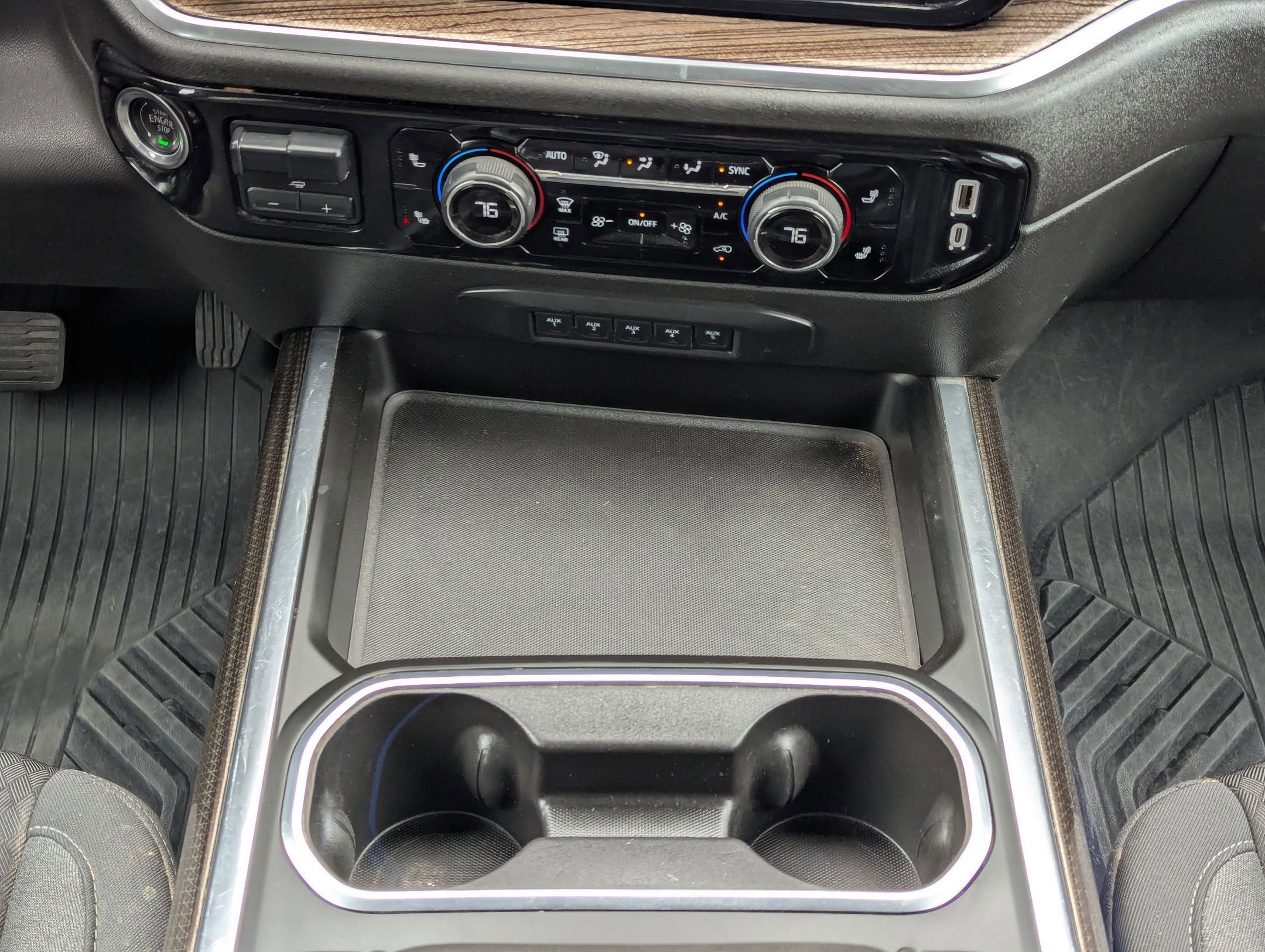 Used 2024 Chevrolet Silverado 2500 LT w/ Safety Package image 19