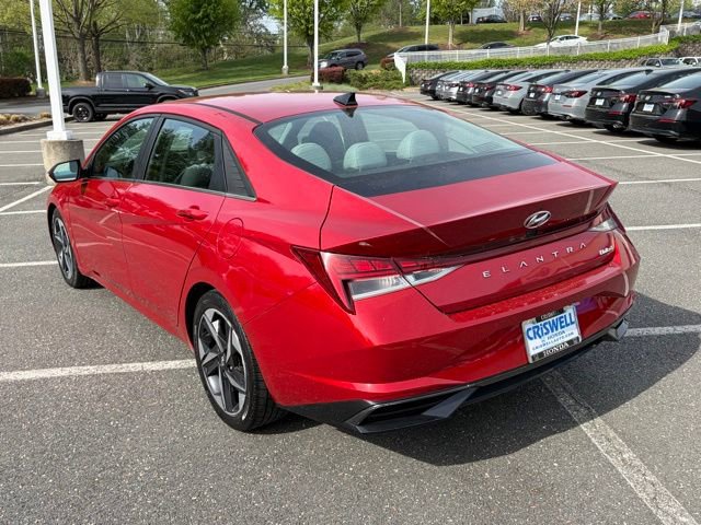Used 2021 Hyundai Elantra Limited w/ Cargo Package FWD image 5