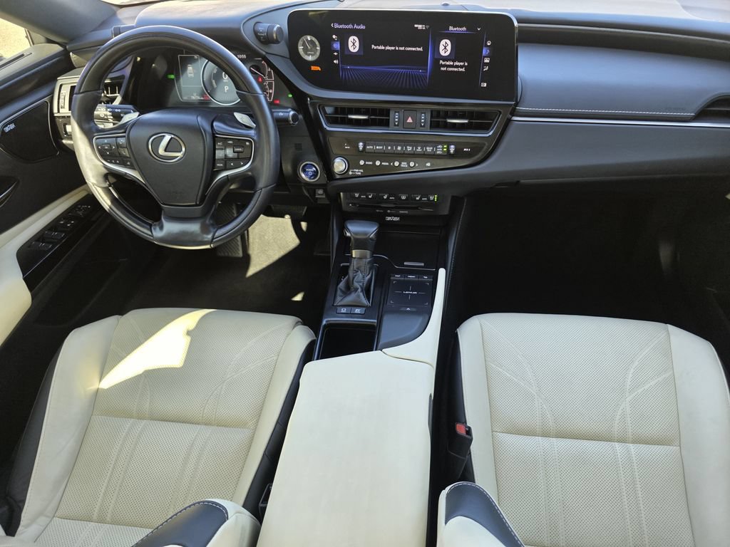 Certified 2022 Lexus ES 300h Ultra Luxury w/ Accessory Package 2 FWD image 24
