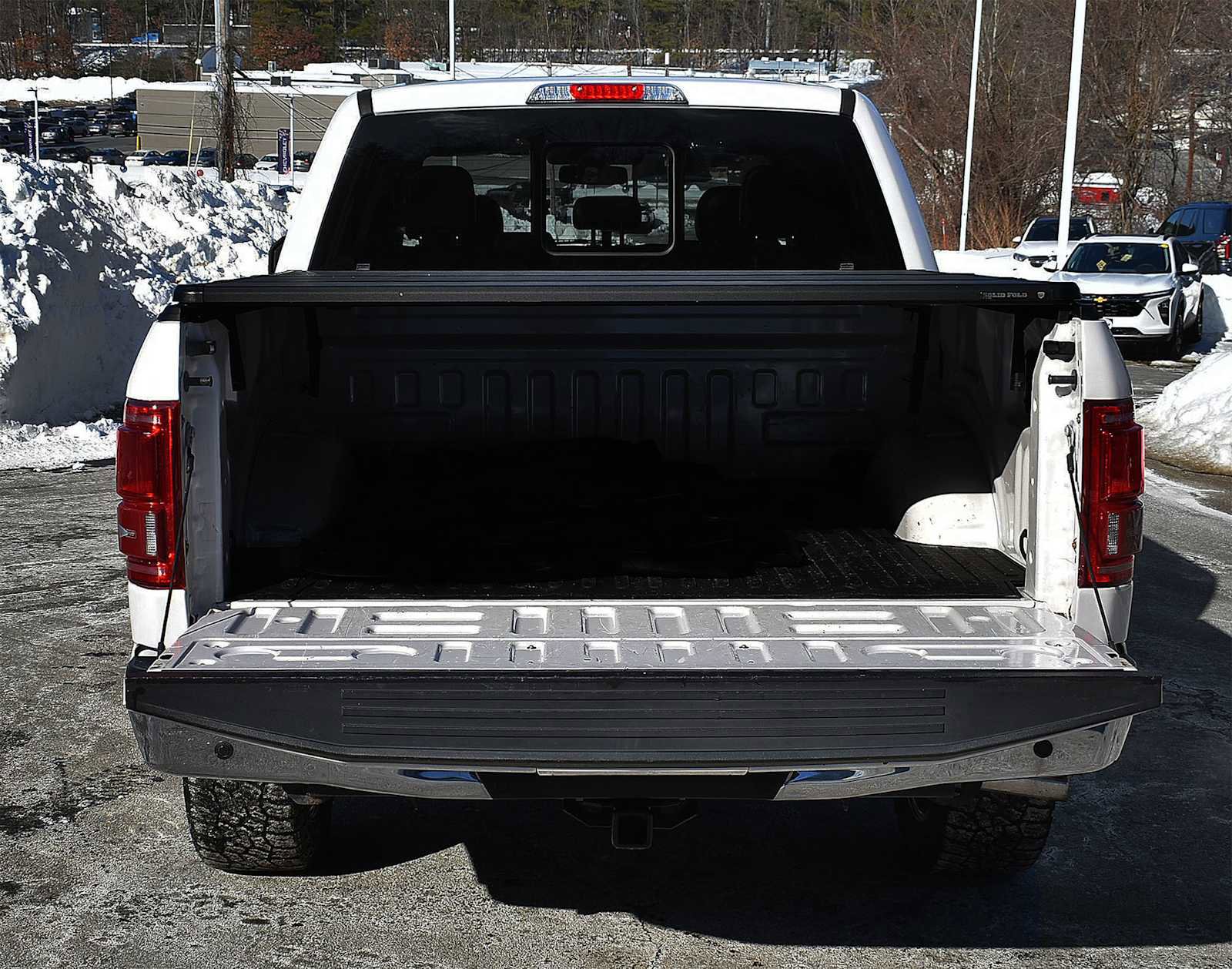 Used 2017 Ford F150 Lariat w/ Equipment Group 502A Luxury image 8