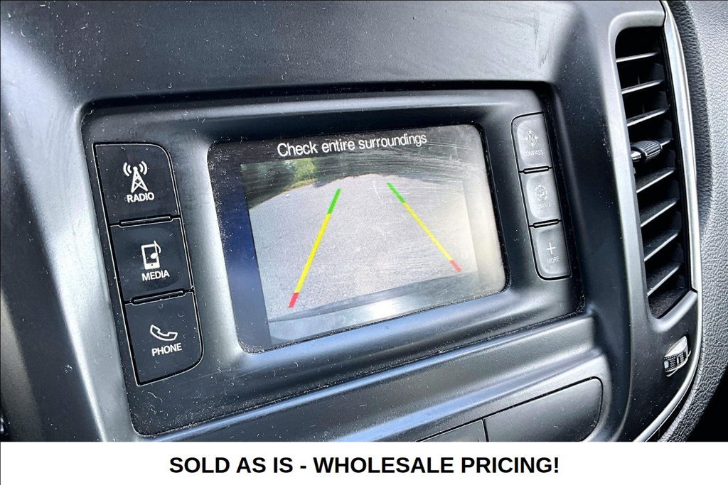 Used 2015 Chrysler 200 Limited FWD image 14