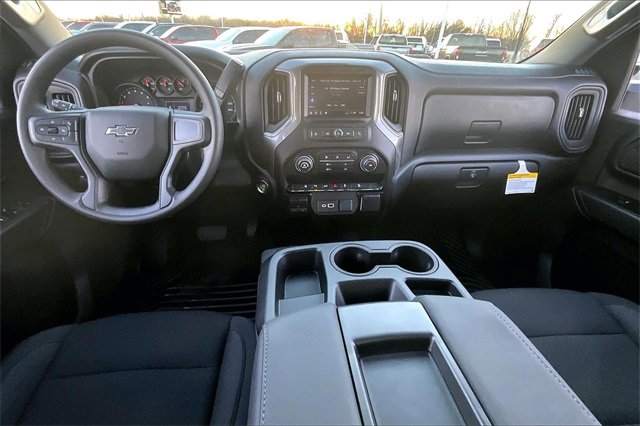 New 2026 Chevrolet Silverado 2500 Custom w/ Custom Value Package image 5