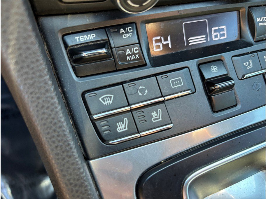 Used 2013 Porsche 911 Carrera S image 32