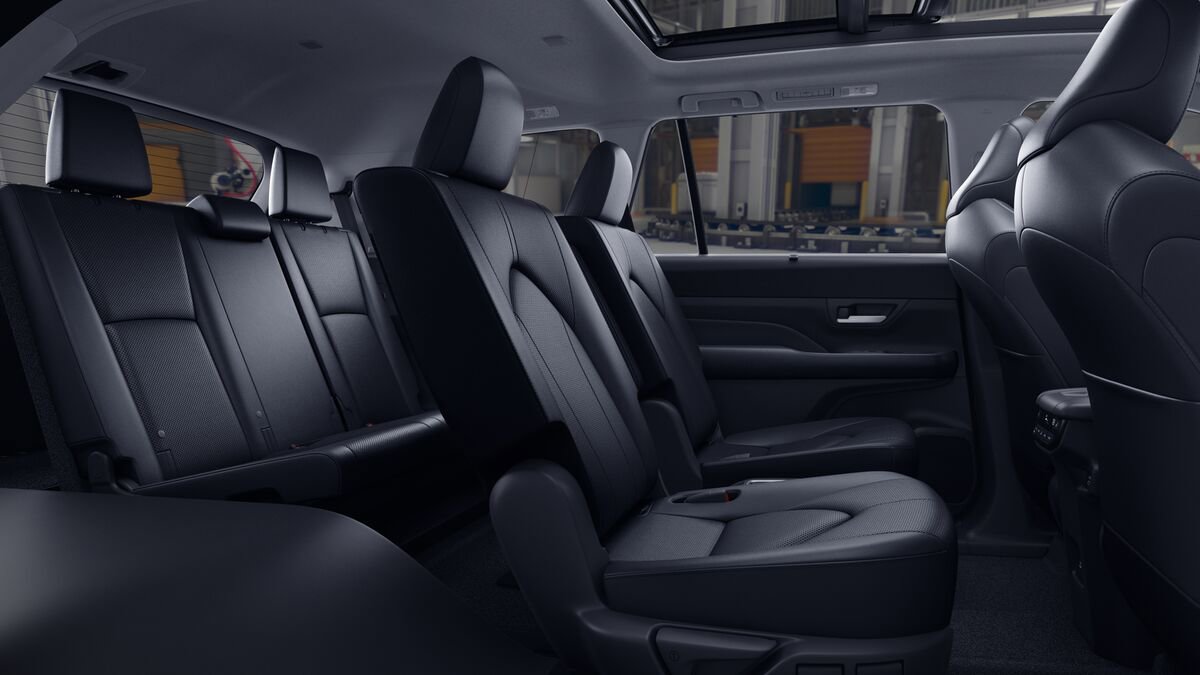 New 2026 Toyota Grand Highlander AWD Hybrid image 21