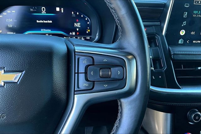 Used 2022 Chevrolet Suburban LT image 12