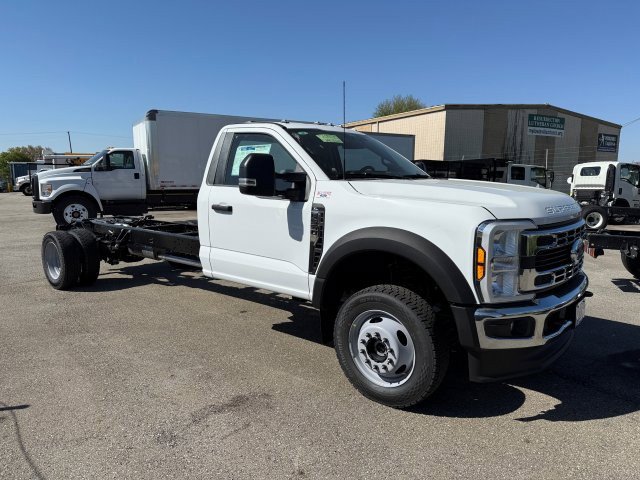 New 2025 Ford F550 4x4 Regular Cab Super Duty w/ XL Chrome Package