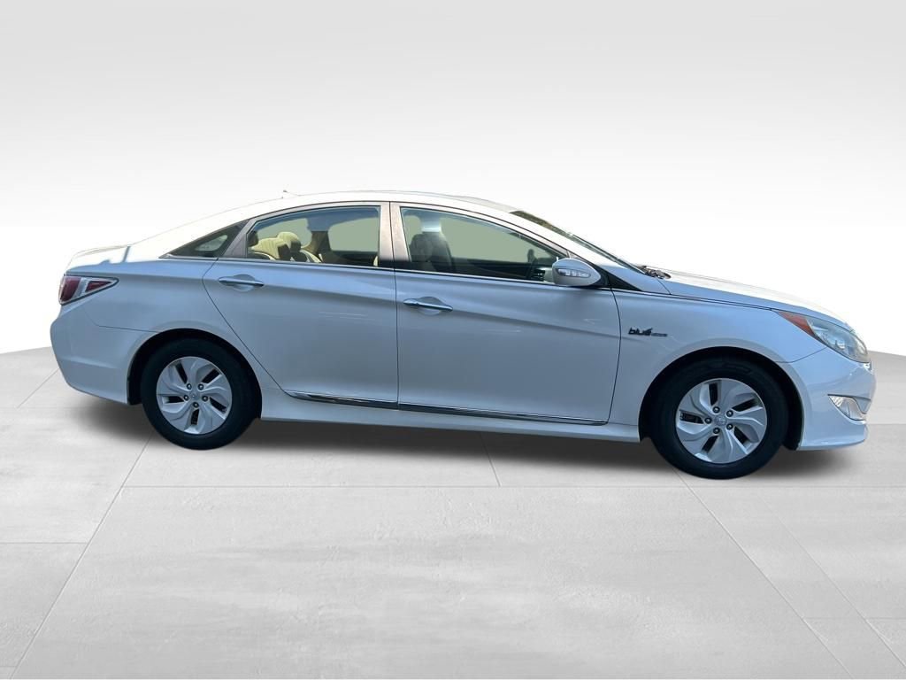 Used 2013 Hyundai Sonata Hybrid FWD image 4