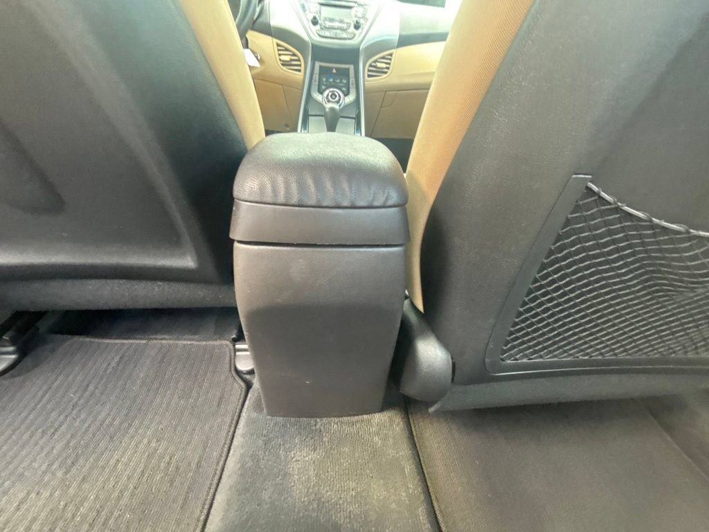 Used 2013 Hyundai Elantra GLS FWD image 18