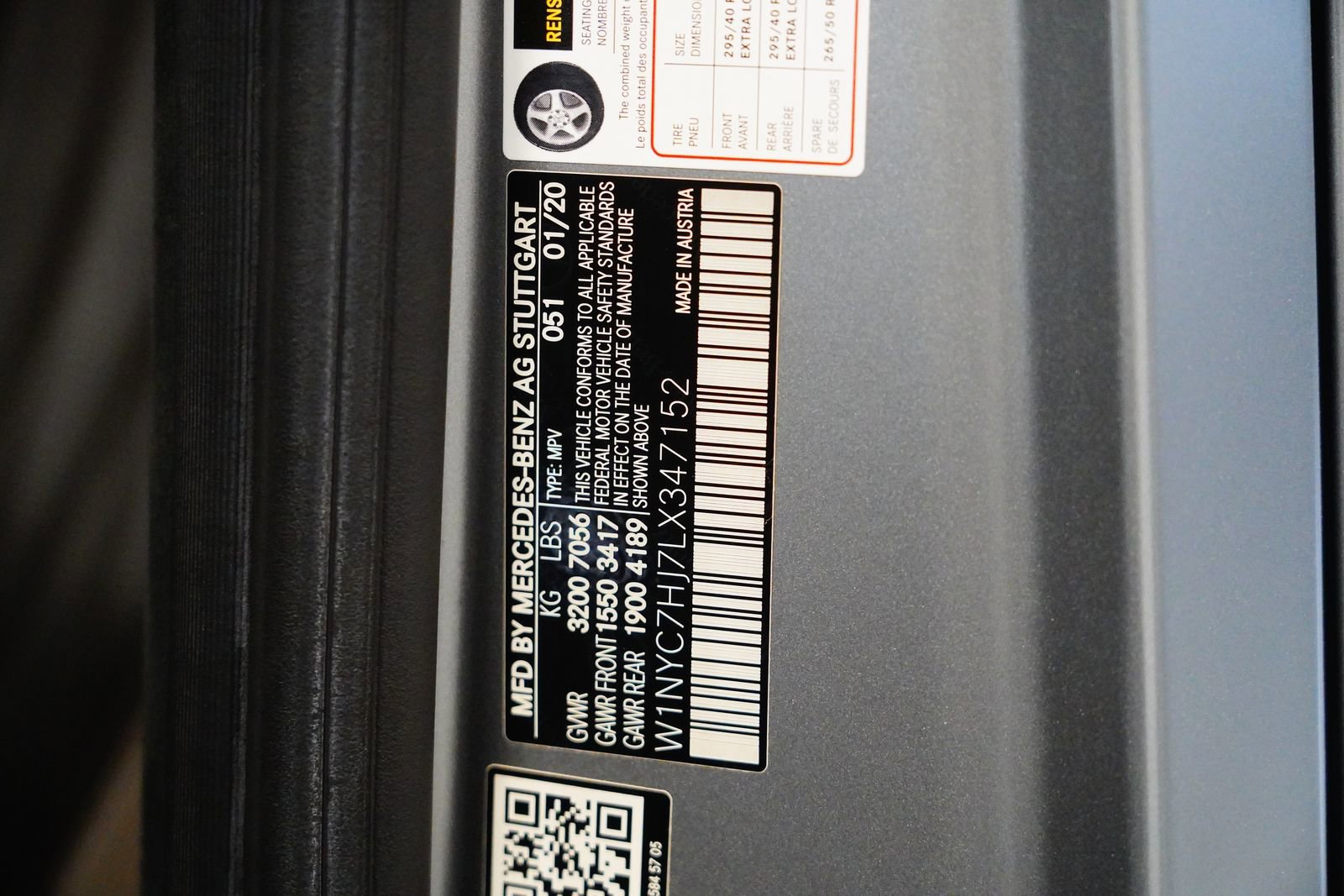 Certified 2020 Mercedes-Benz G 63 AMG 4MATIC image 34