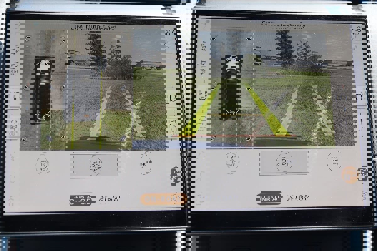 Used 2024 Land Rover Discovery Sport S image 10