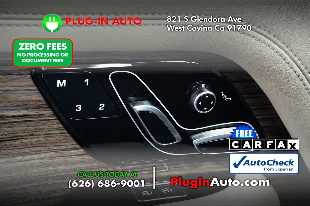 Used 2021 Land Rover Range Rover AWD/4WD image 25