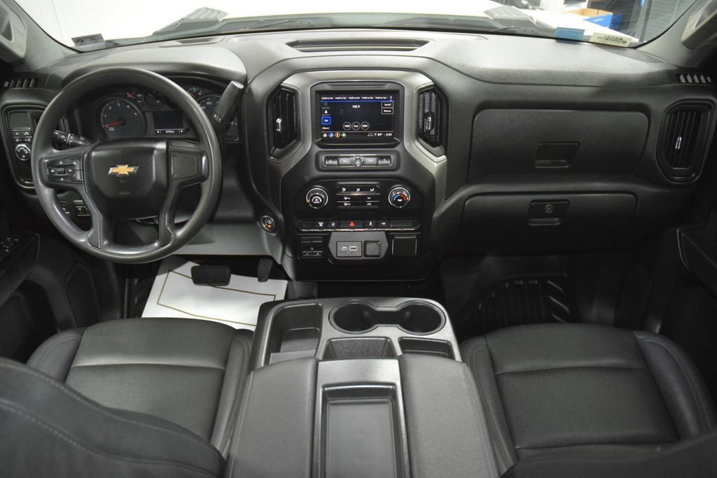 Used 2024 Chevrolet Silverado 3500 W/T w/ WT Convenience Package RWD image 19