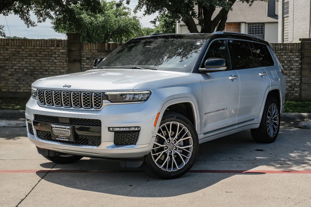 Used 2023 Jeep Grand Cherokee L Summit image 12