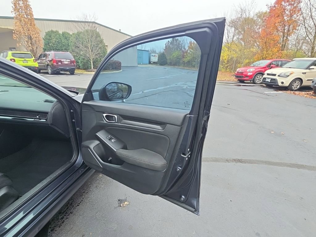 Used 2022 Honda Civic LX image 37