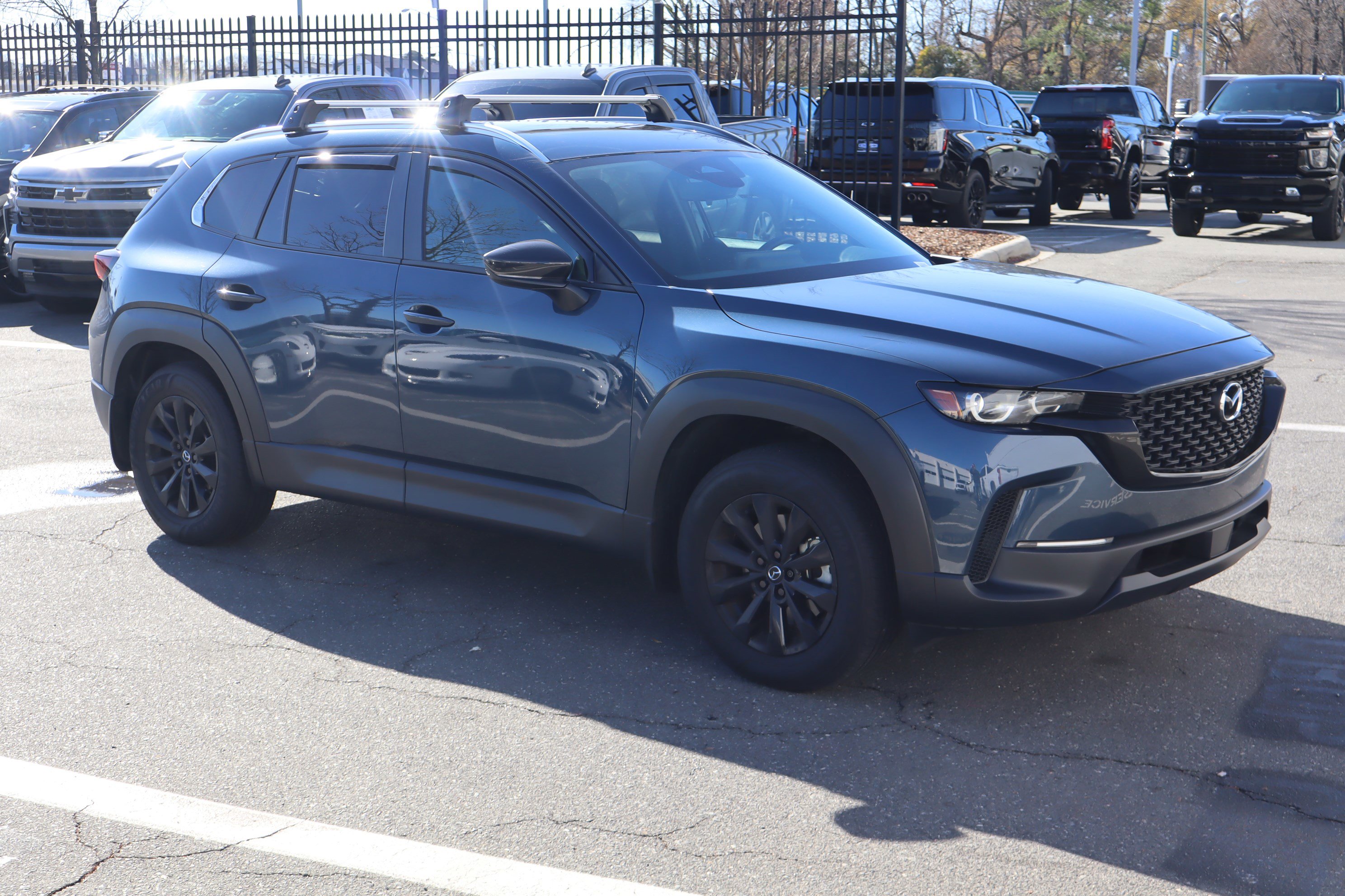 Used 2025 MAZDA CX-50 AWD 2.5 S w/ Premium Package image 2