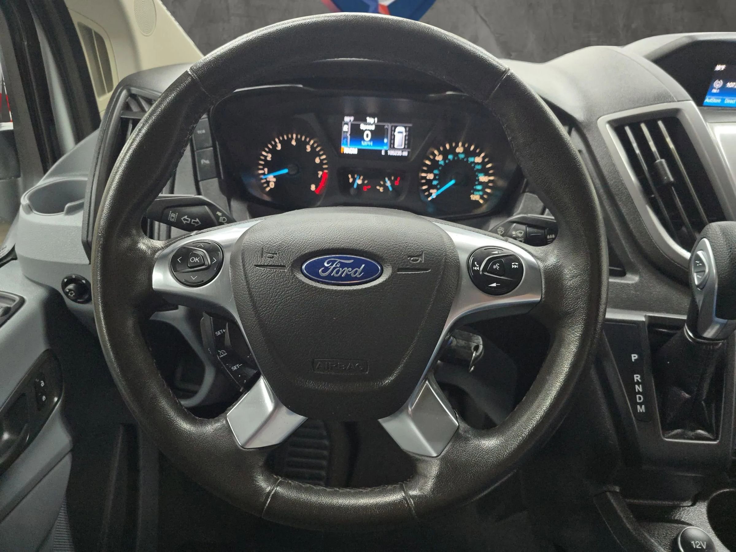 Used 2017 Ford Transit 150 XLT image 32
