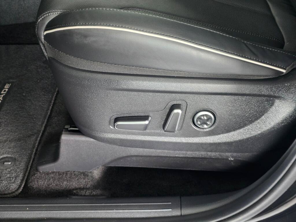 Used 2025 Hyundai Palisade SEL AWD/4WD image 20