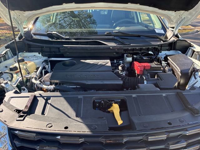 Used 2023 Nissan Rogue SL w/ SL Premium Package image 19