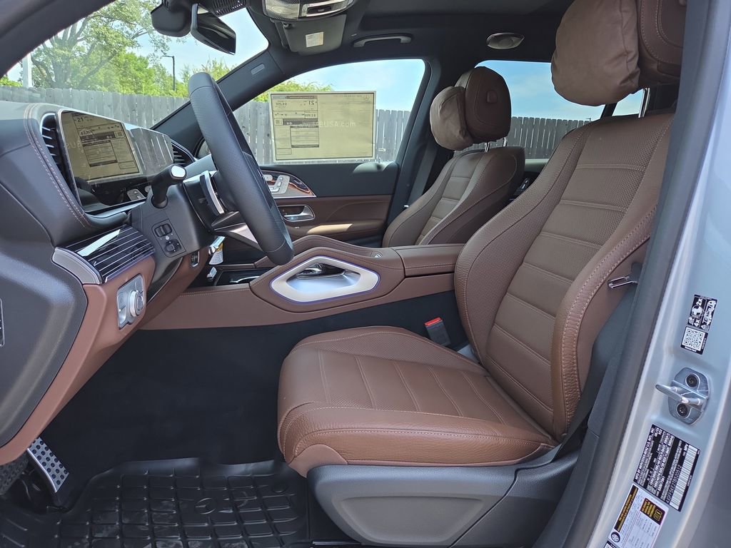 Certified 2026 Mercedes-Benz GLS 450 4MATIC image 10