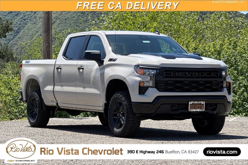 New 2026 Chevrolet Silverado 1500 Custom Trail Boss w/ Dark Appearance Package AWD/4WD image 1