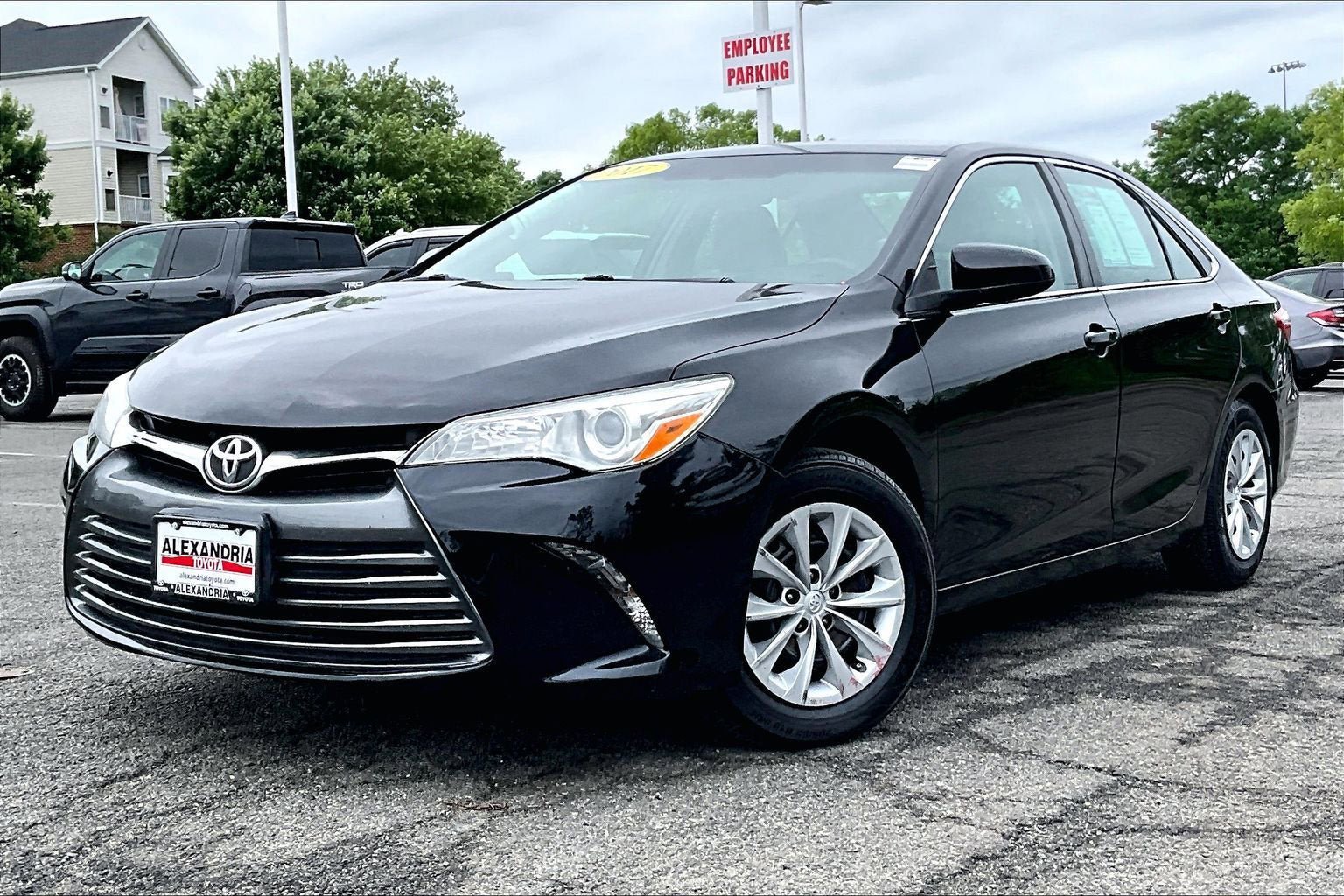 Used 2017 Toyota Camry LE