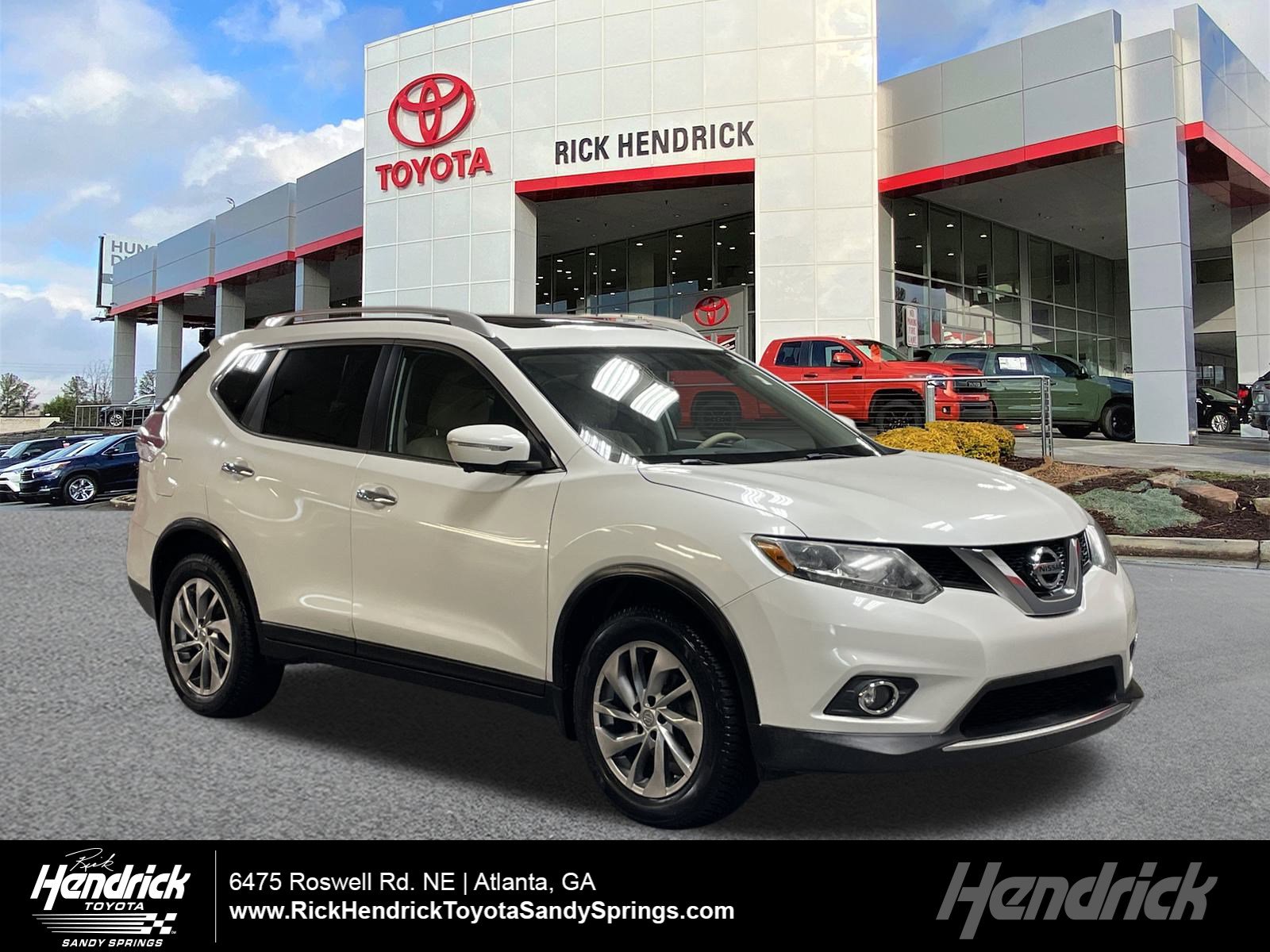 Used 2015 Nissan Rogue SL w/ SL Premium Package