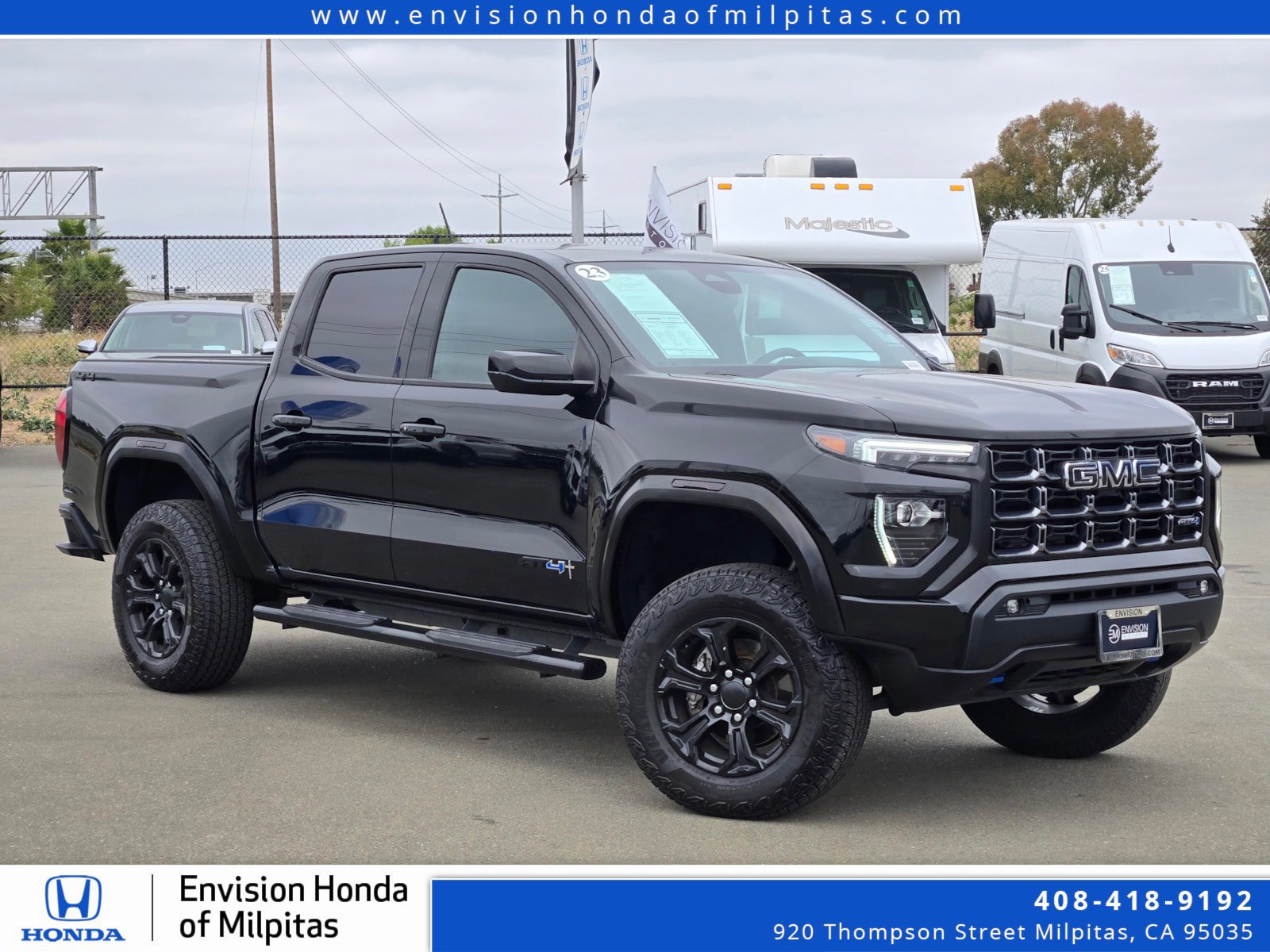 Used 2023 GMC Canyon AT4 AWD/4WD image 1