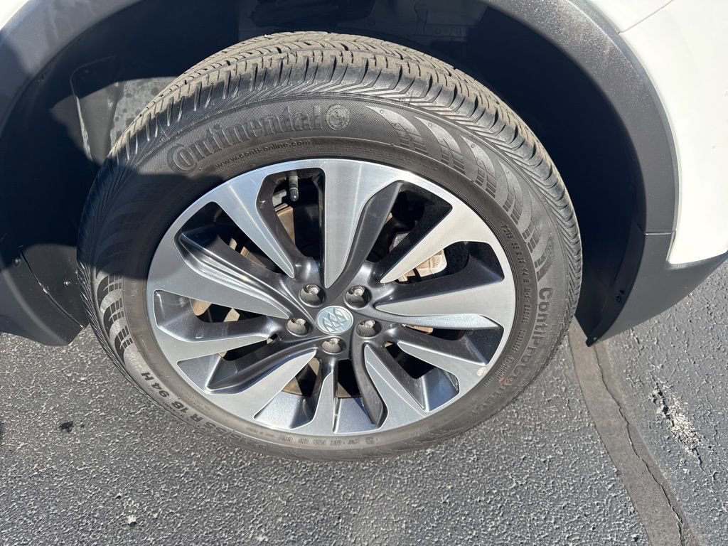 Certified 2022 Buick Encore Preferred w/ Safety Package image 26