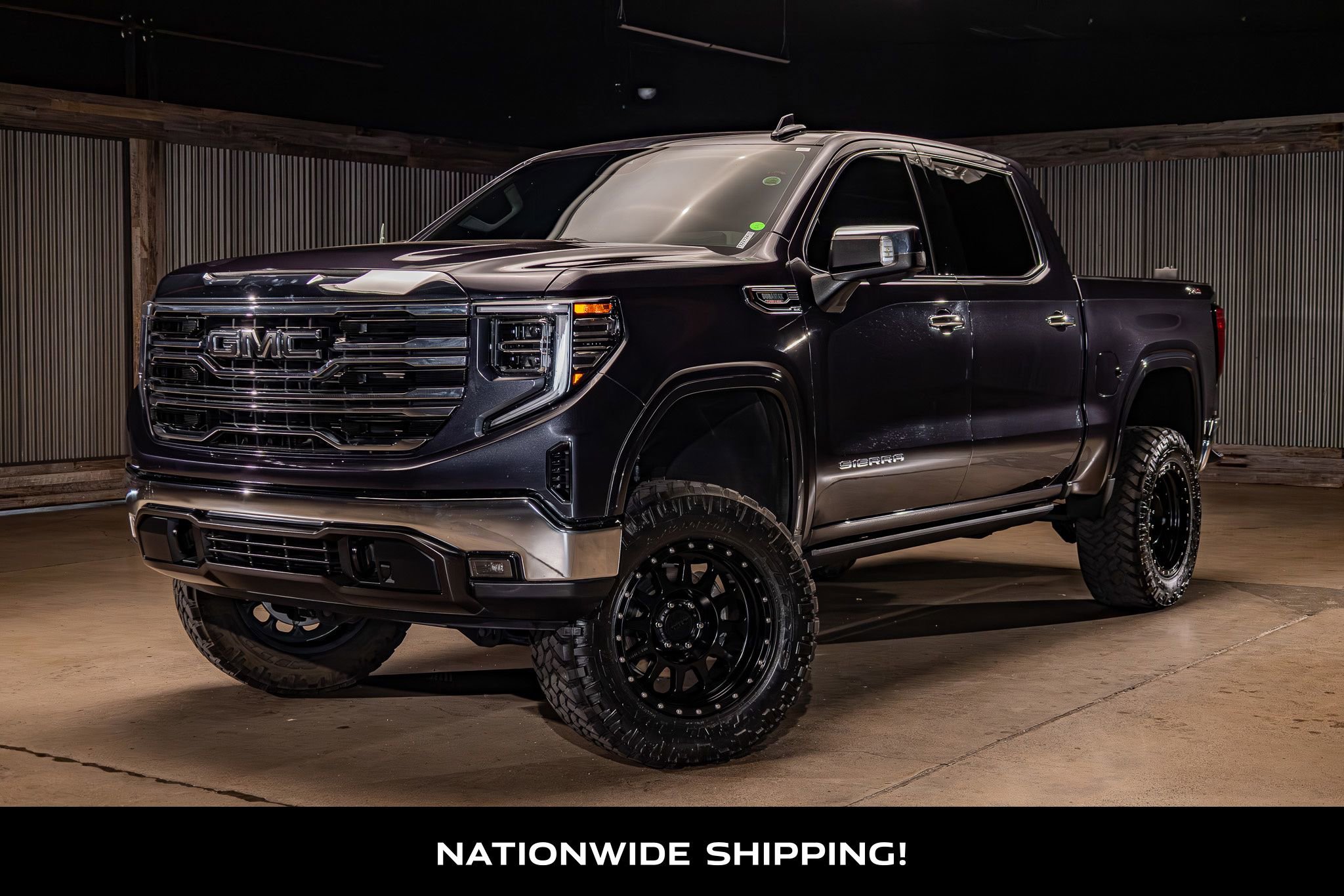 Used 2023 GMC Sierra 1500 SLT w/ SLT Premium Package AWD/4WD image 4
