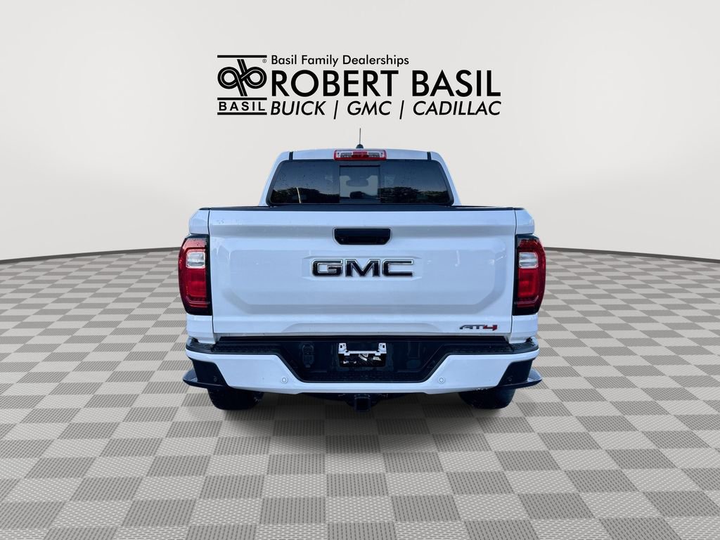 Used 2023 GMC Canyon AT4 w/ AT4 Premium Package AWD/4WD image 7