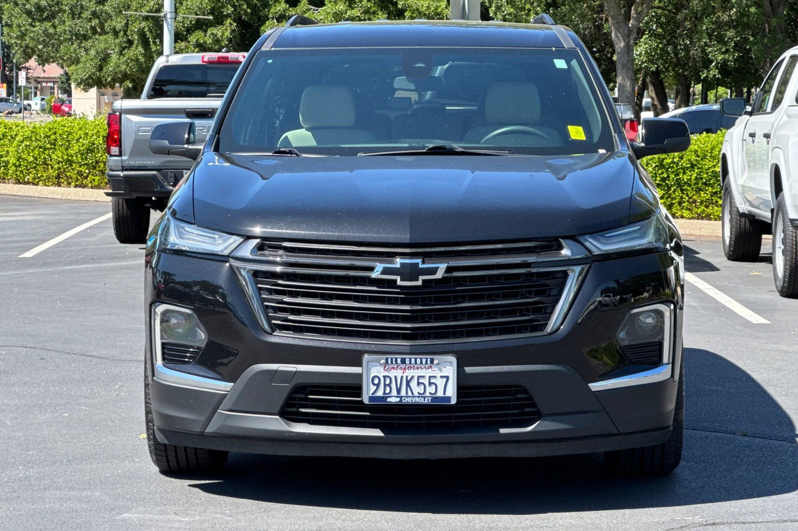 Used 2022 Chevrolet Traverse LS w/ Midnight/Sport Edition image 8