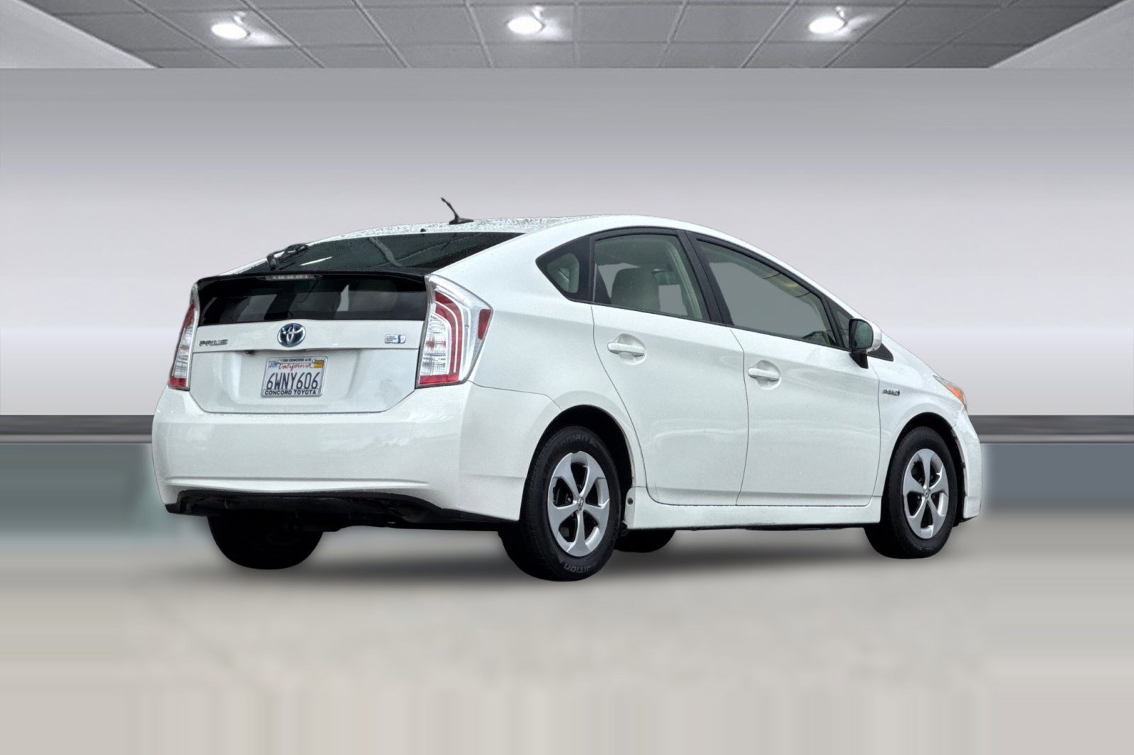 Used 2012 Toyota Prius Three w/ Appearance Pkg image 3