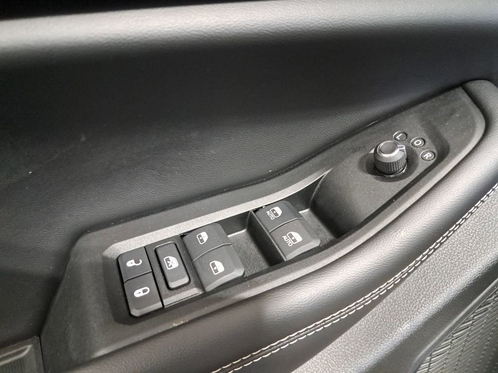 Used 2024 Jeep Grand Cherokee Altitude AWD/4WD image 28