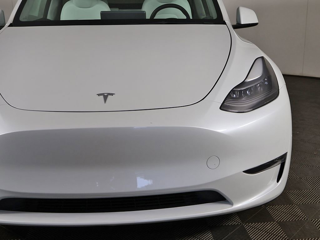 Used 2023 Tesla Model Y Long Range AWD/4WD image 14