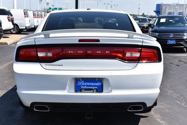 Used 2012 Dodge Charger SXT w/ Rallye Appearance Group RWD image 6