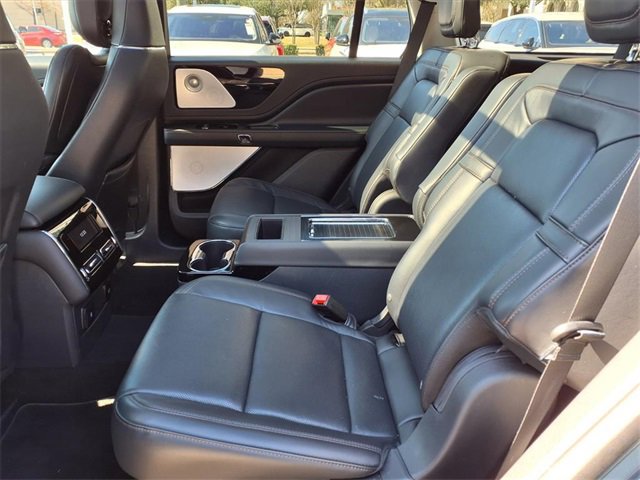 New 2025 Lincoln Aviator Reserve w/ Luxury Package image 10