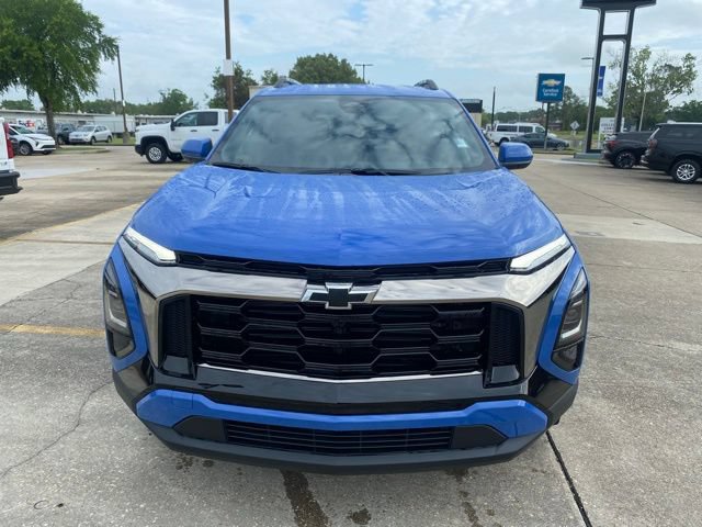 New 2026 Chevrolet Equinox ACTIV AWD/4WD image 3