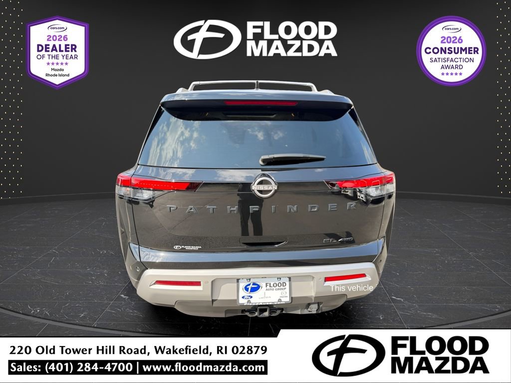 Used 2023 Nissan Pathfinder SL w/ SL Premium Package AWD/4WD image 4