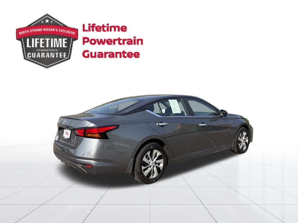 Certified 2024 Nissan Altima 2.5 S FWD image 6