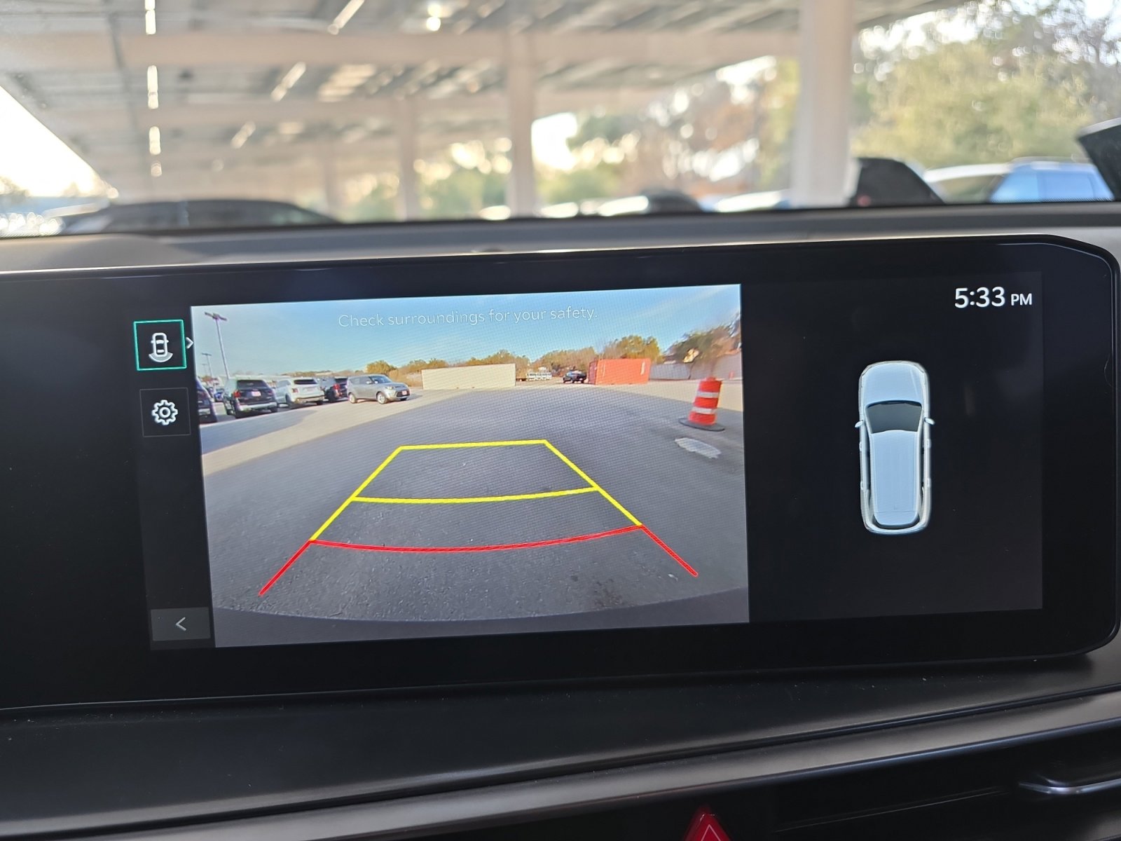 Certified 2024 Kia Sorento EX w/ Panoramic Sunroof Package image 11