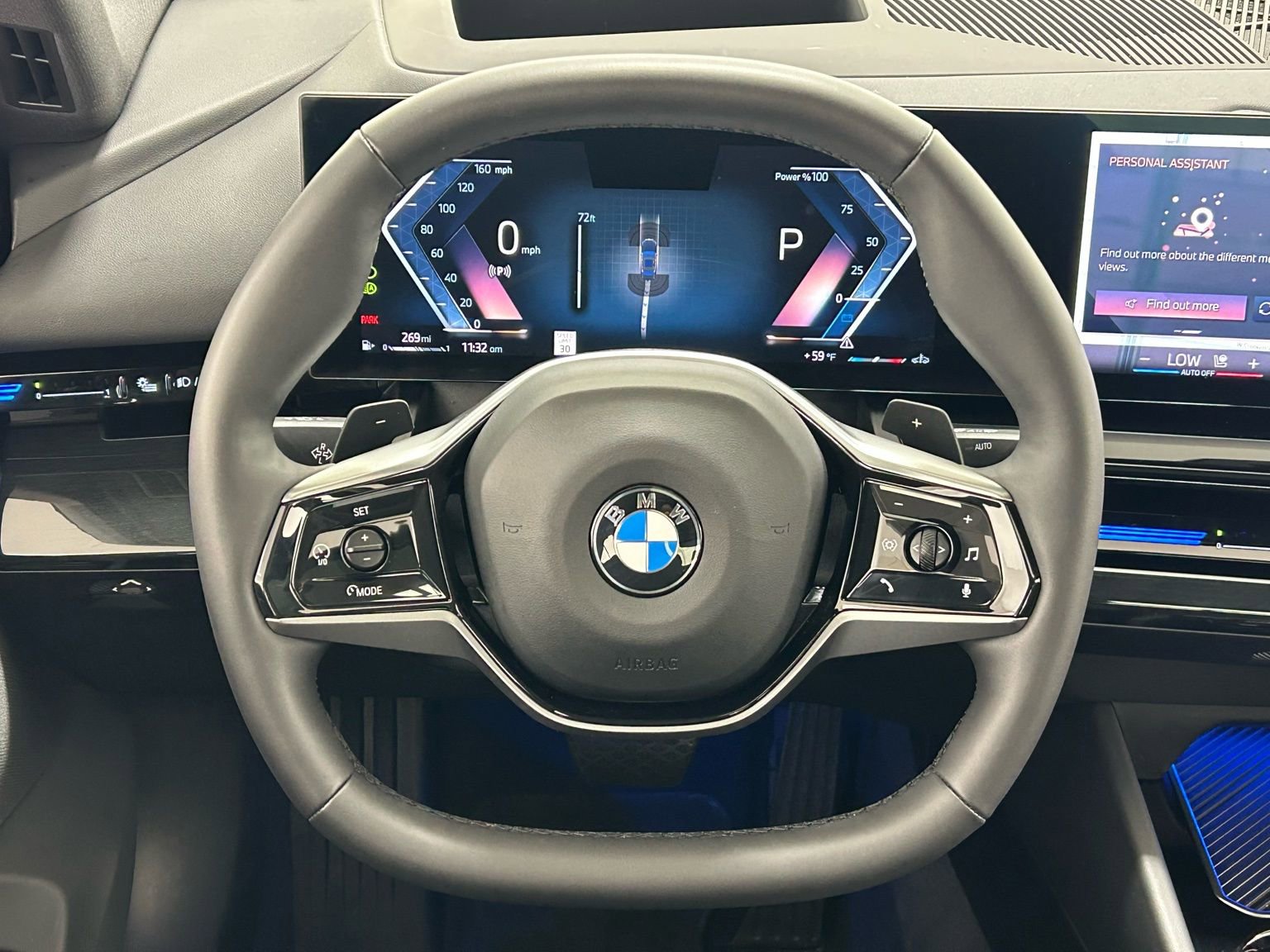 Used 2025 BMW 530i xDrive w/ Premium Package image 11