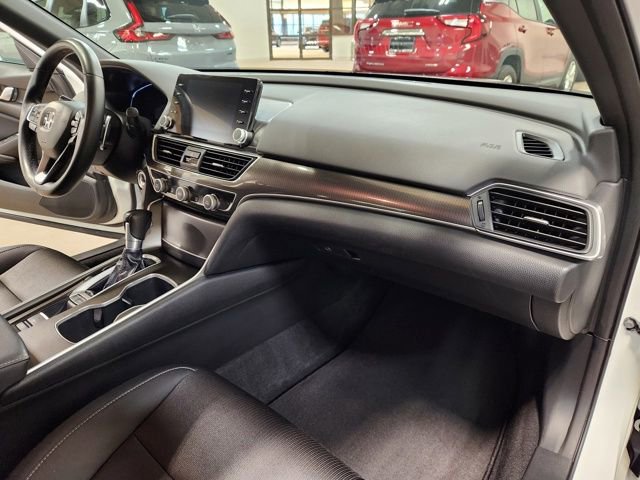 Used 2018 Honda Accord Sport image 29