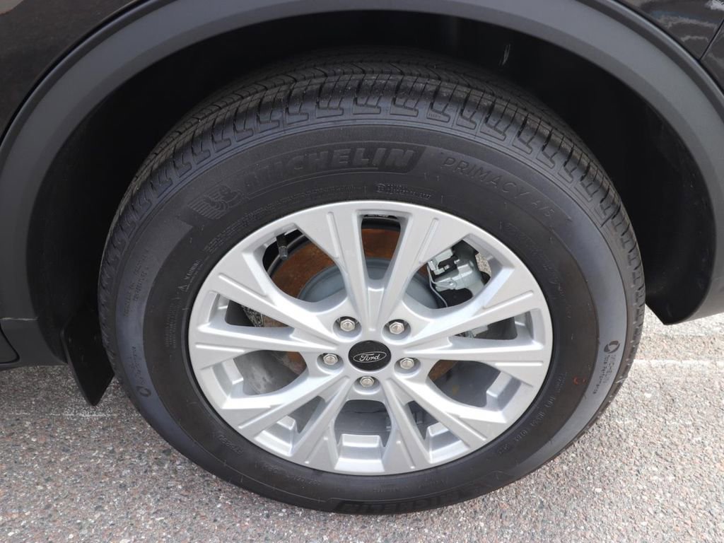 New 2026 Ford Escape Active image 14