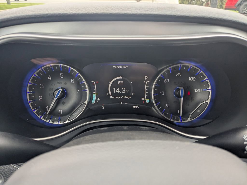 New 2026 Chrysler Pacifica Limited w/ S Appearance Package FWD image 20