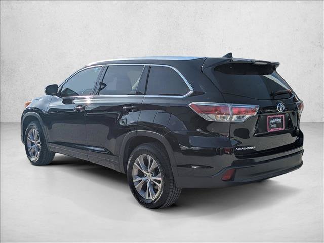 Used 2015 Toyota Highlander XLE FWD image 8