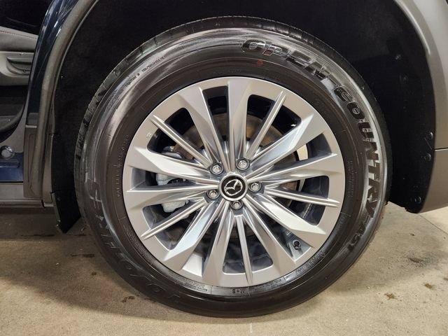Used 2025 MAZDA CX-90 3.3 Turbo w/ Preferred Package AWD/4WD image 27