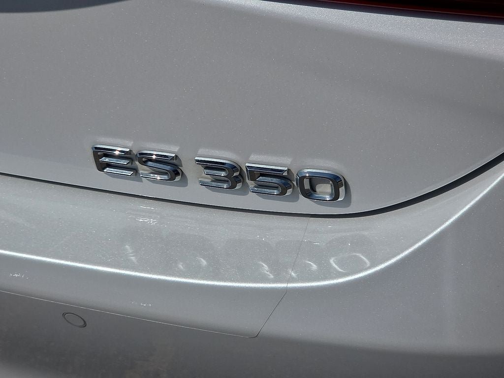 Used 2025 Lexus ES 350 w/ Premium Package FWD image 16