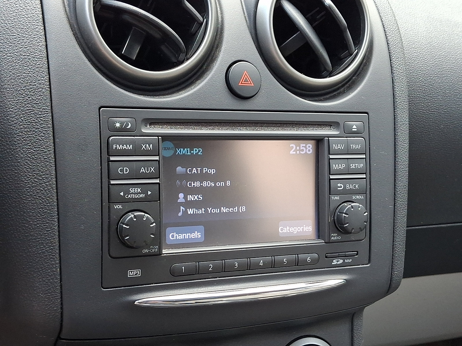 Used 2013 Nissan Rogue SL AWD/4WD image 17