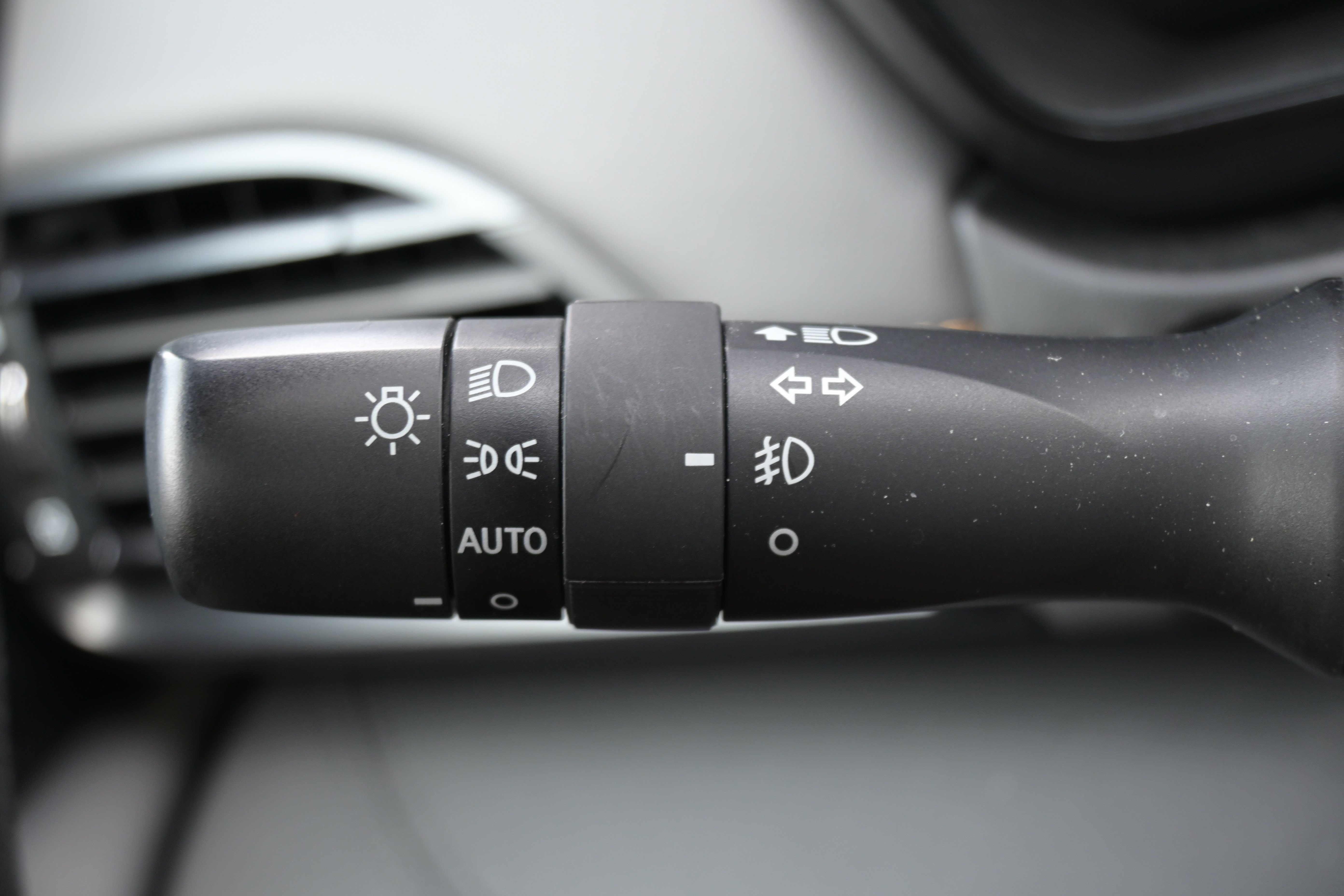 Certified 2025 Subaru Outback Wilderness AWD/4WD image 29
