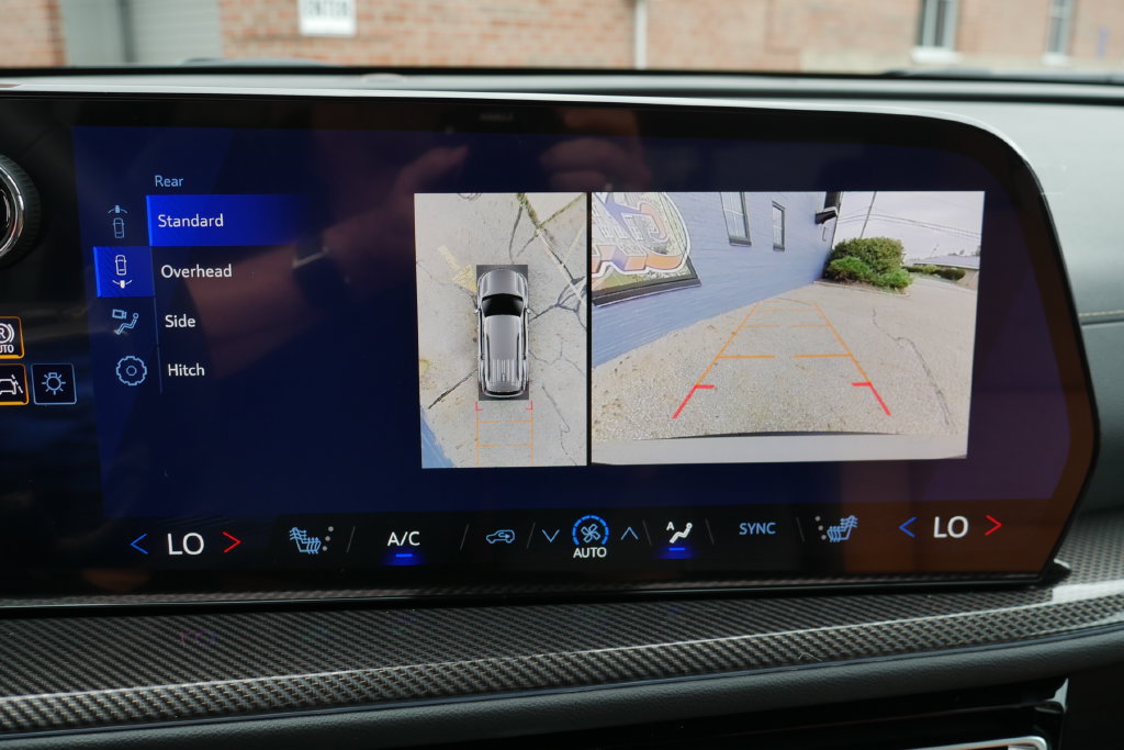New 2027 Chevrolet Traverse Z71 AWD/4WD image 32